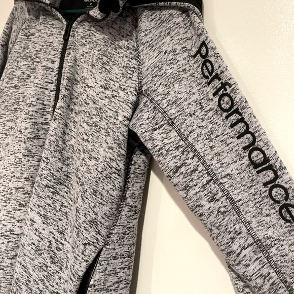 Calvin Klein Gray & Black Performance womens jacket Medium - Picture 4 of 10